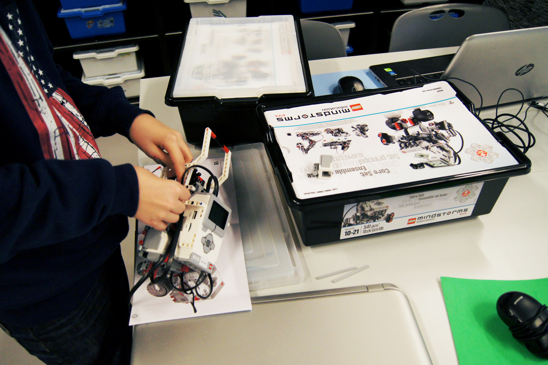 Programmera EV3-robotar hos expectrum i Västerås. Fotograf: Expectrum Programmera EV3-robotar hos expectrum i Västerås. Fotograf: Expectrum